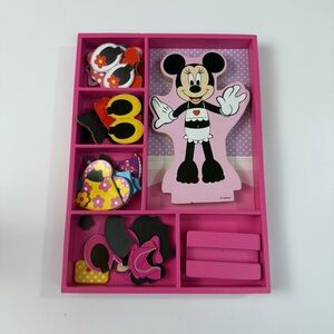 Disney - Melissa & Doug- Minnie Mouse Pink Wooden Magnetic Dress-Up Set